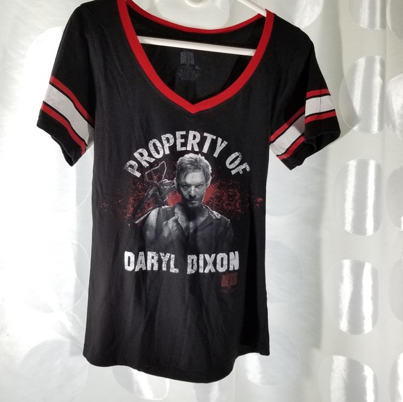 AMC The Walking Dead Tops - The Walking Dead Property of Daryl Dixon Tee VG XL